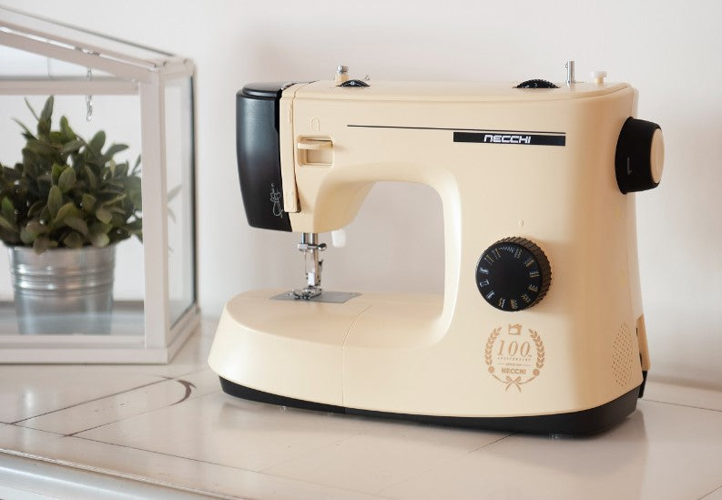 KM417A Mechanical Sewing Machine